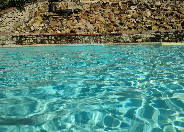 مزرعة للإقامة Mulino Di Quercegrossa